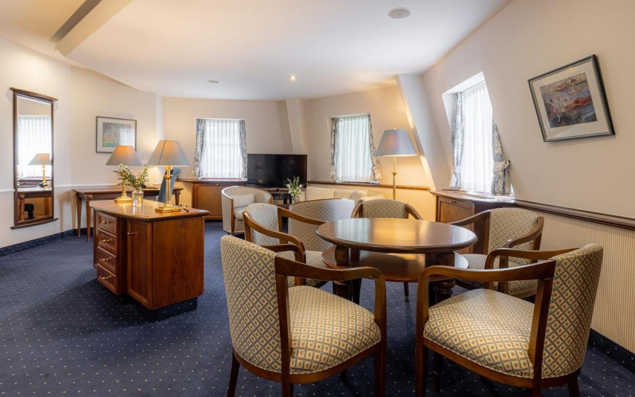 Hotel Waldhaus 5*