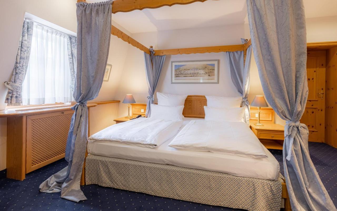 Hotel Waldhaus