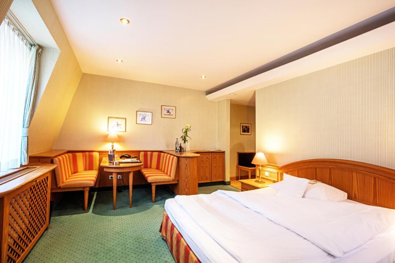Hotel Waldhaus 5*